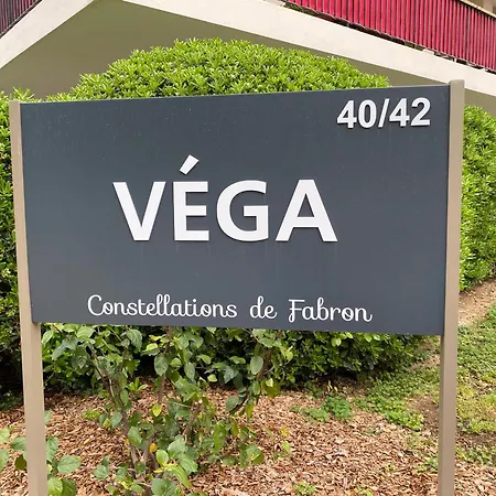 Baie Des Anges Lägenhet