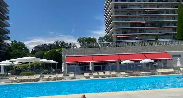 Baie Des Anges Apartament *